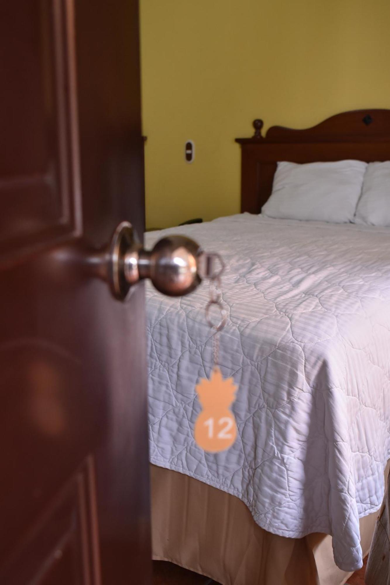 Hotel Villa Terra San Salvador Ngoại thất bức ảnh