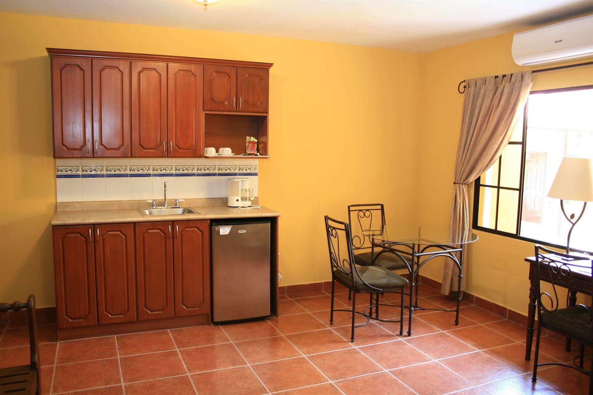 Hotel Villa Terra San Salvador Ngoại thất bức ảnh